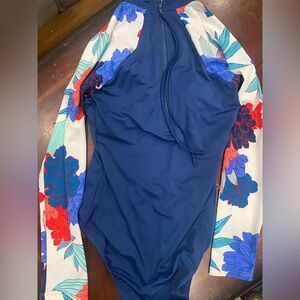 Avia long sleeve rash guard, one piece swimsuit, Small